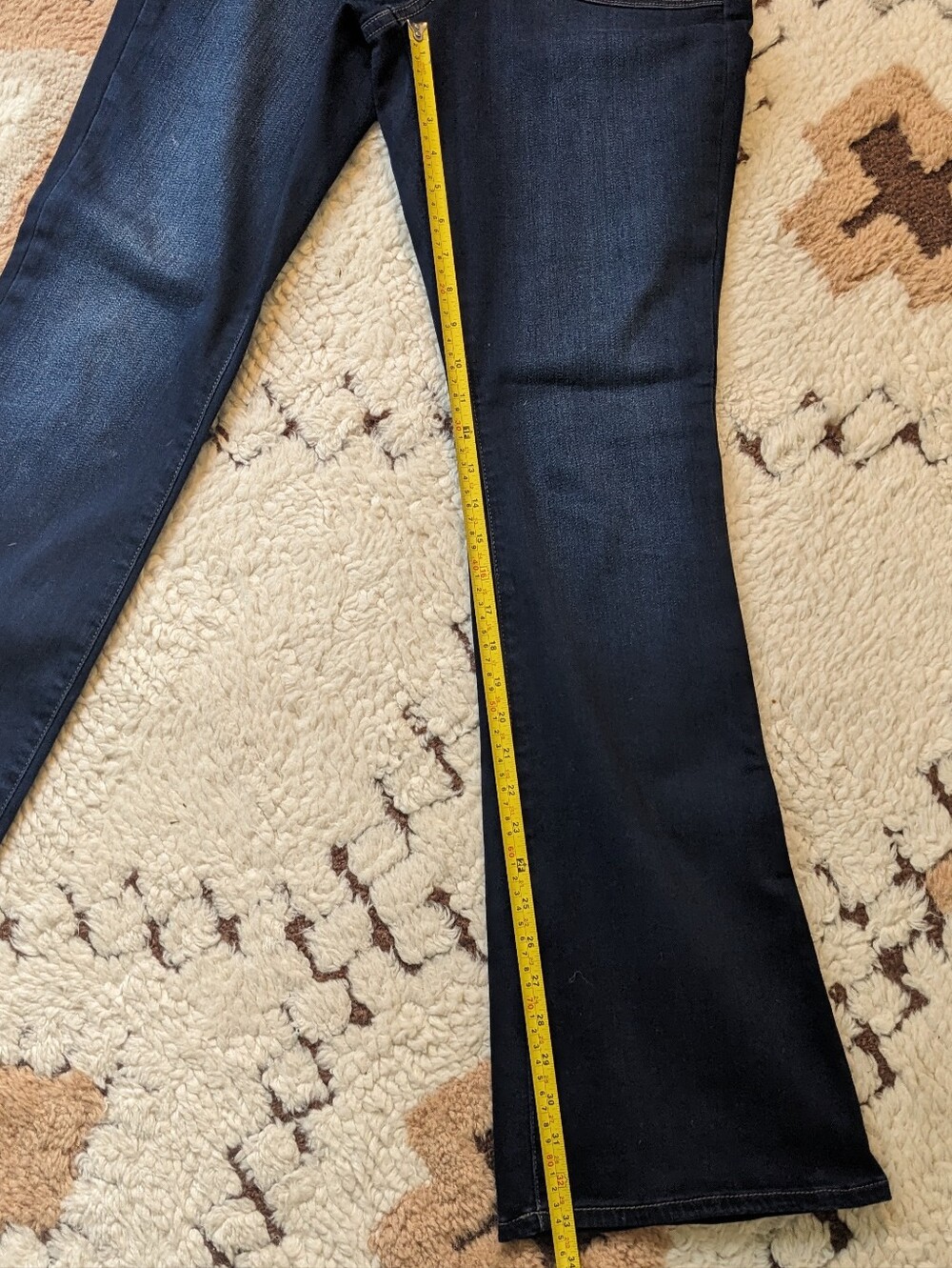 Universal Thread Flare Jeans - Picture 5 of 5